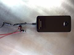 Droid with Dongle and Momentum Earphone