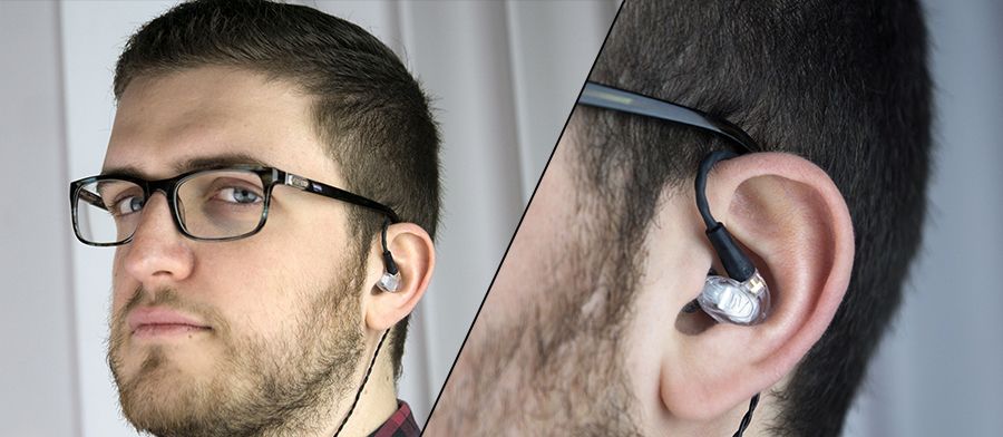 Review Optoma HD28DSE DLP Projector In -ear Headphones